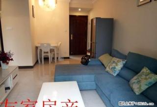 恒大绿洲精装修带飘窗 湖景房 家具家电全齐拎包入住 - 自贡28生活网 zg.28life.com