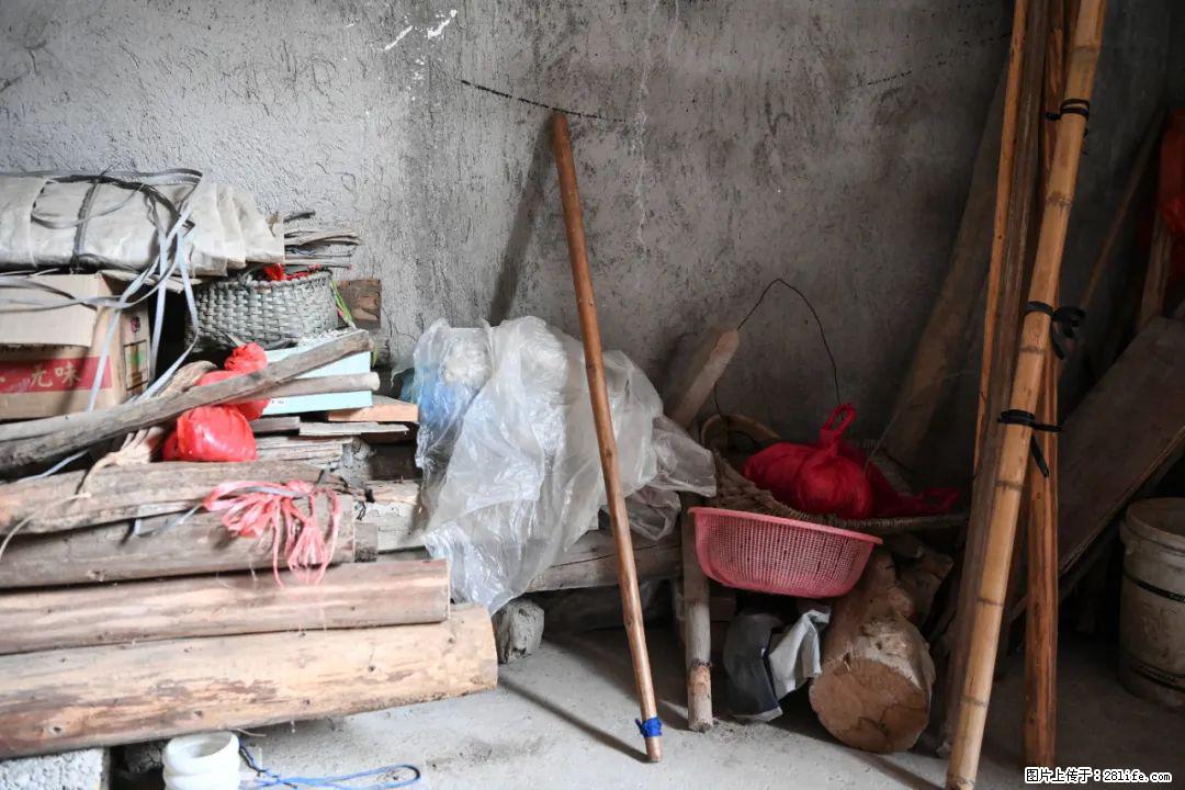 全网追的“扁担女孩”,找了一份暑假工,时薪12元 - 自贡生活资讯 - 自贡28生活网 zg.28life.com